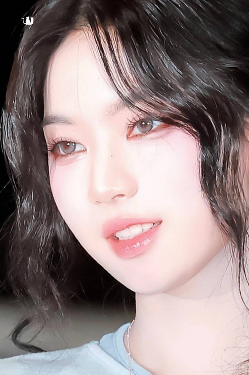 최근 메이크업 샵 바꼈다는 스테이씨 아이사 근황.jpg | 인스티즈
