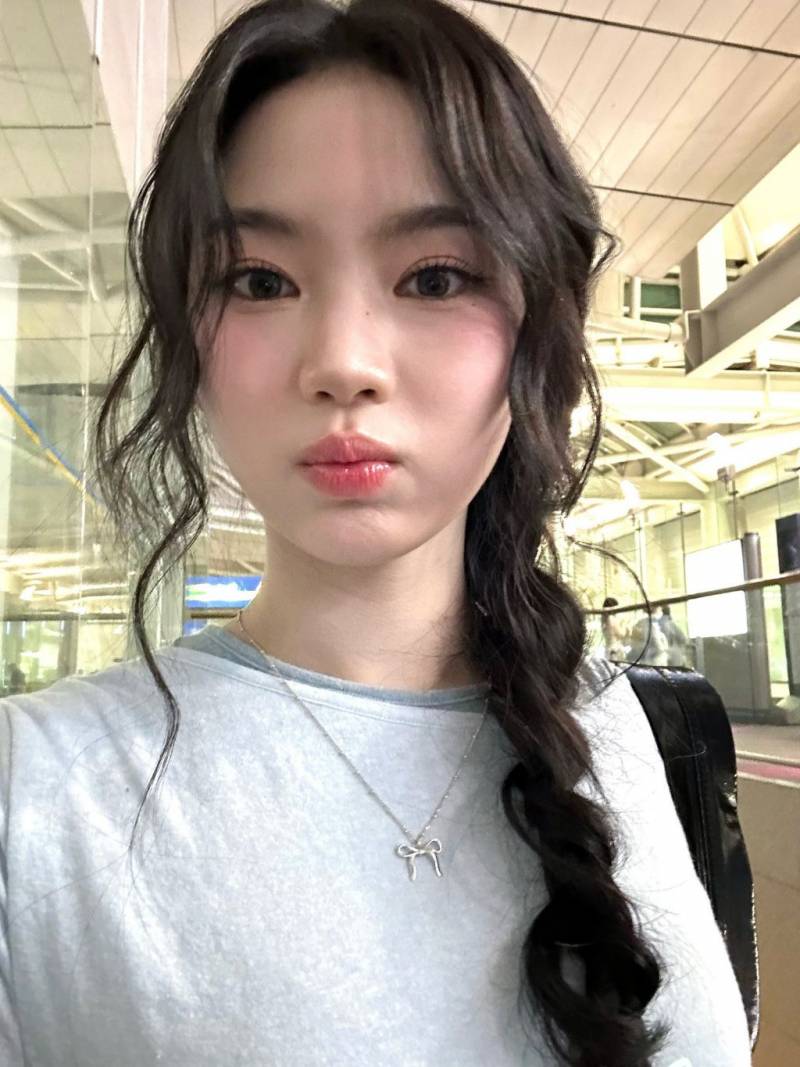 최근 메이크업 샵 바꼈다는 스테이씨 아이사 근황.jpg | 인스티즈