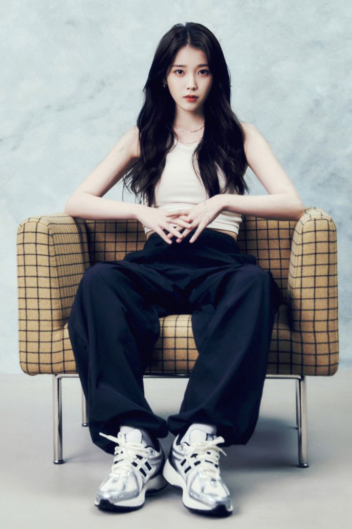 [잡담] 아이유 뉴발란스 화보 왜 이렇게 잘생김 | 인스티즈