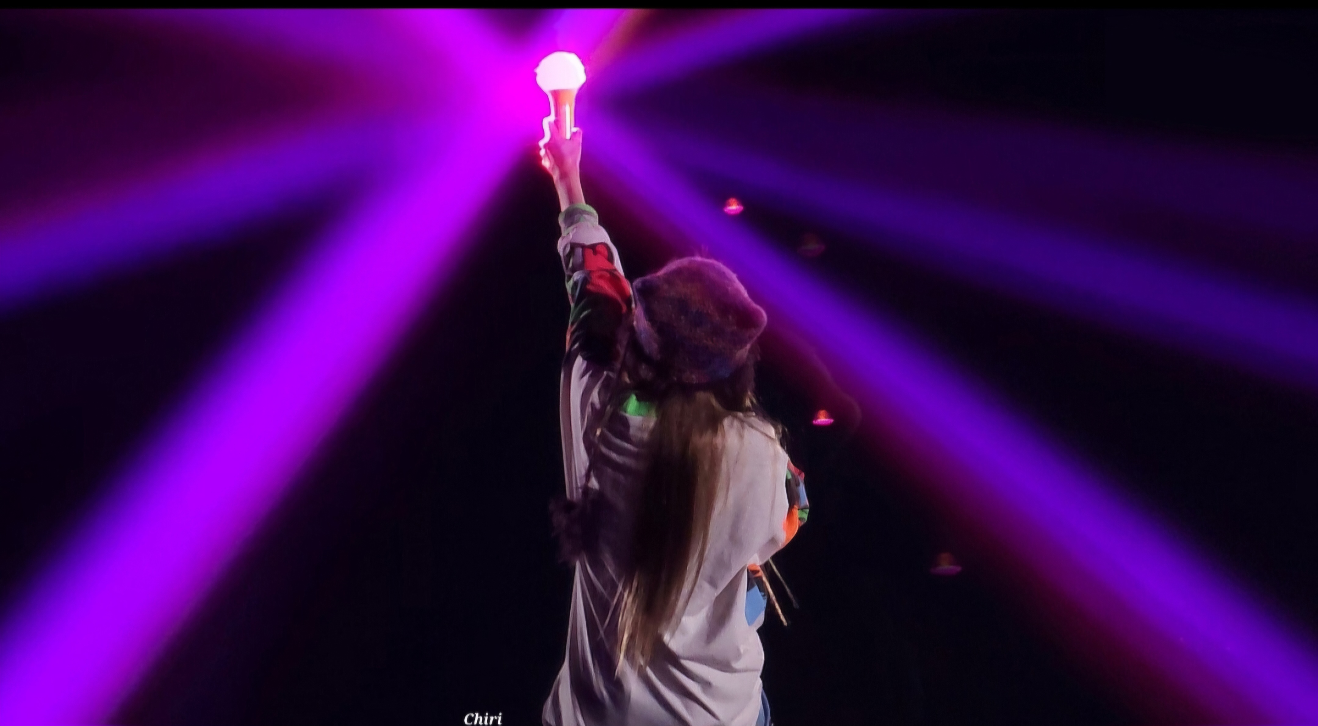 [잡담] 아이유 관객이될게 콘서트 엔딩 레전드 장면들 모음 | 인스티즈