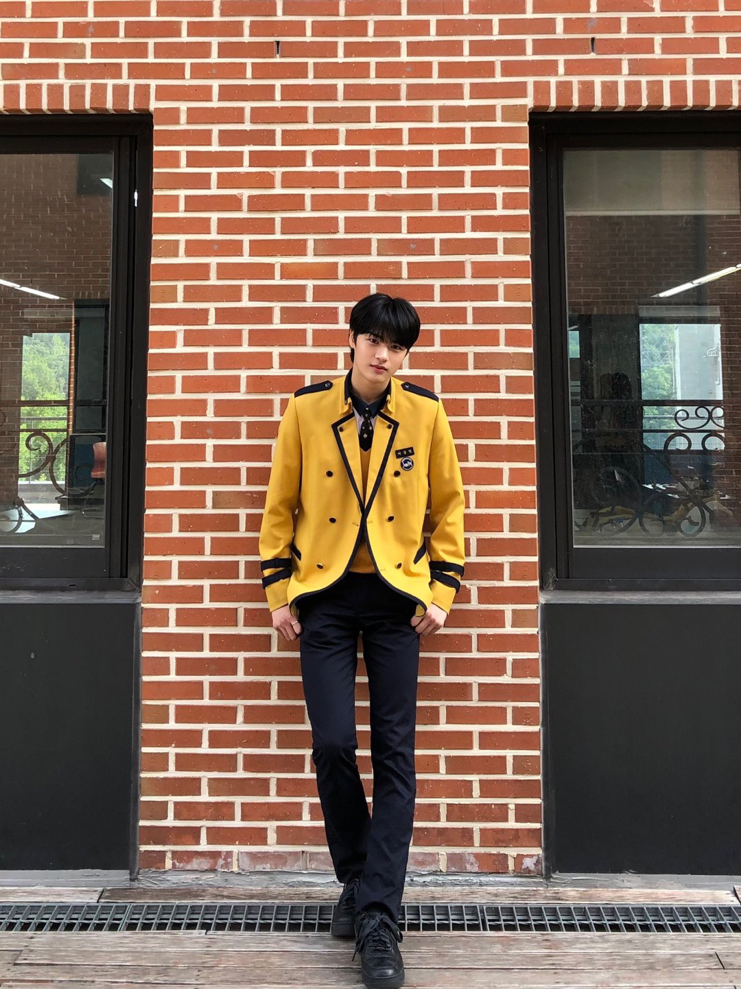 [잡담] 비율 좋은 남돌하면 누구 생각나? | 인스티즈