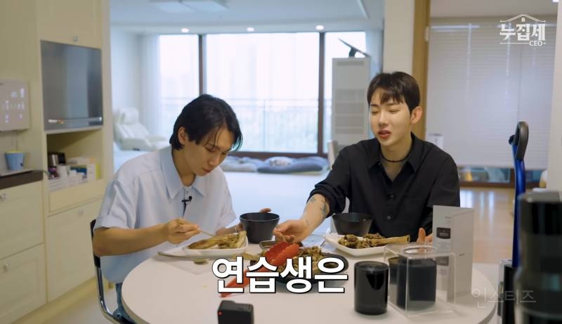 첫 정산 받고 엄마랑 울었다는 조권.jpg | 인스티즈