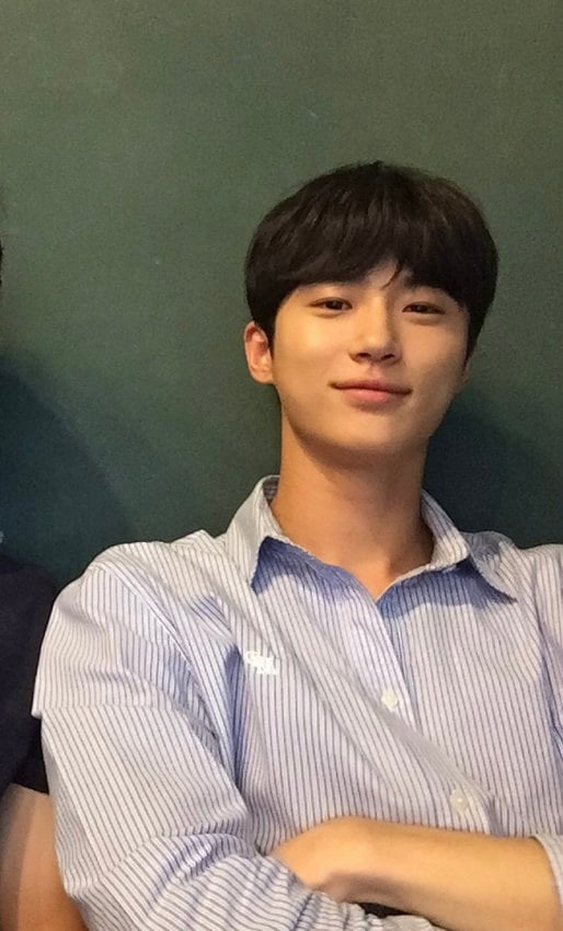 [잡담] 변우석 셀카 좋아하는데,,, | 인스티즈