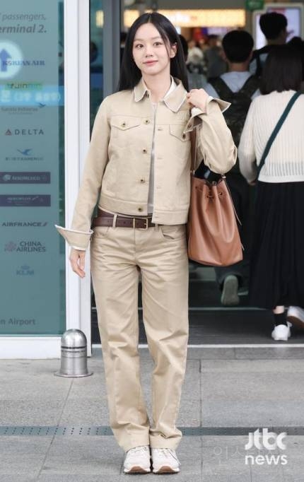 이혜리·박세완, 설렘 가득한 뉴욕 출국길 | 인스티즈