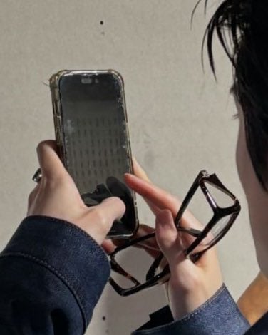 [잡담] 엔재현 핸드폰 보호필름 사주고 싶다....... | 인스티즈