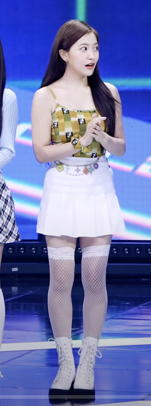[잡담] 레드벨벳 예리 내 기준 아크케 이후로 음방은 이 헤메코가 베스트였던것 같음 | 인스티즈