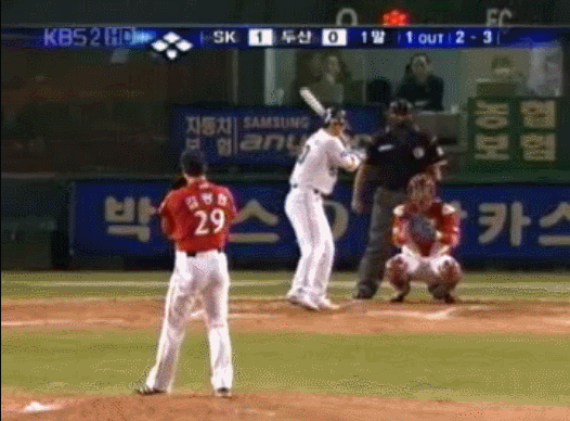 [잡담] 개뜬금포인데 광현선수 투구폼간지나.. | 인스티즈