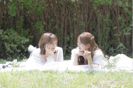 [정보/소식] 여동생, 신곡 '초록 여름 매미' 콘셉트 포토 공개…'러블리+청량' | 인스티즈
