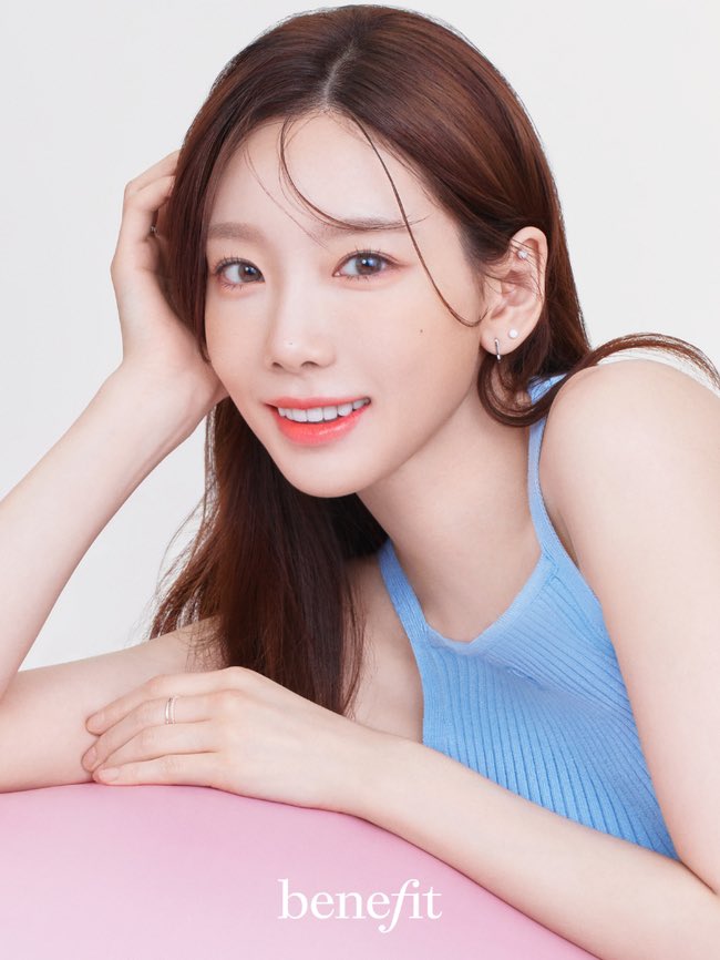 [잡담] 태연언니 베네피트 사진 너무 예쁜데 | 인스티즈