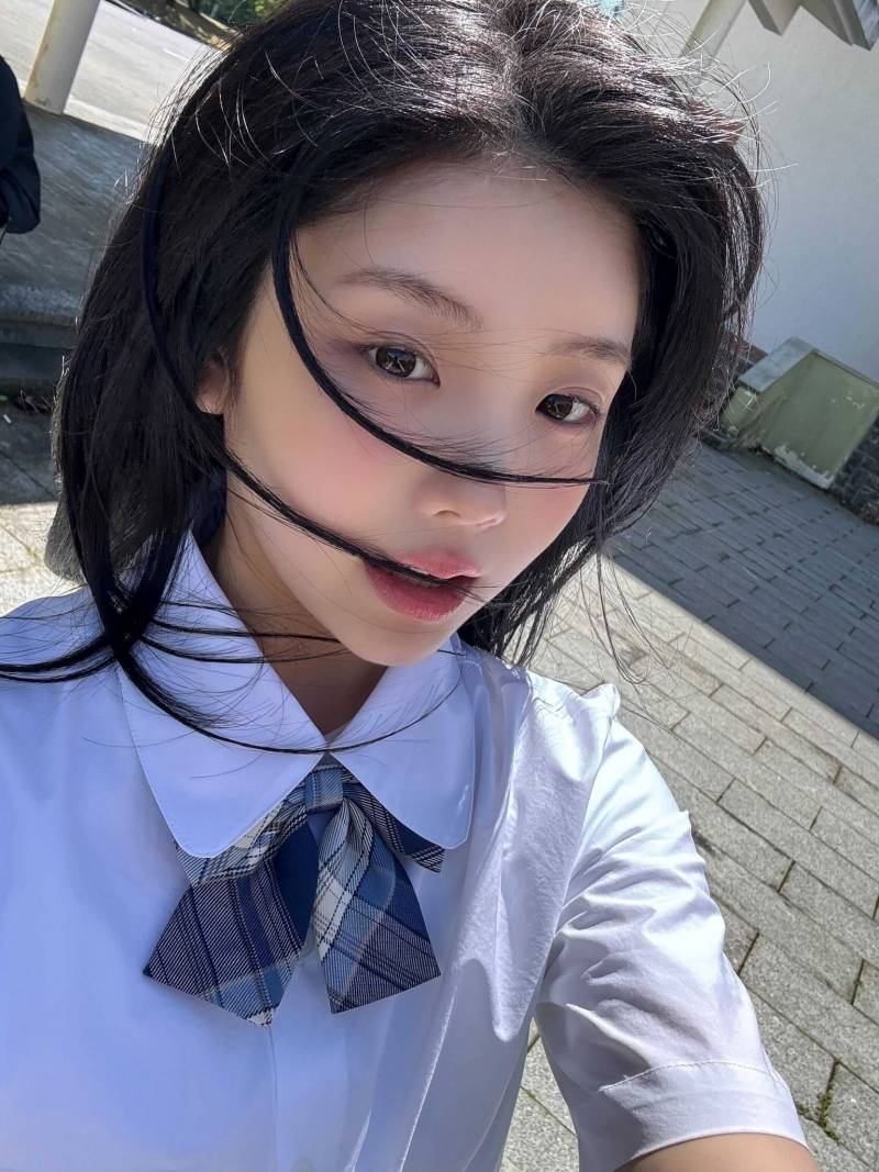 드디어 나온 아일릿 원희 포카리스웨트 광고 촬영 비하인드 | 인스티즈