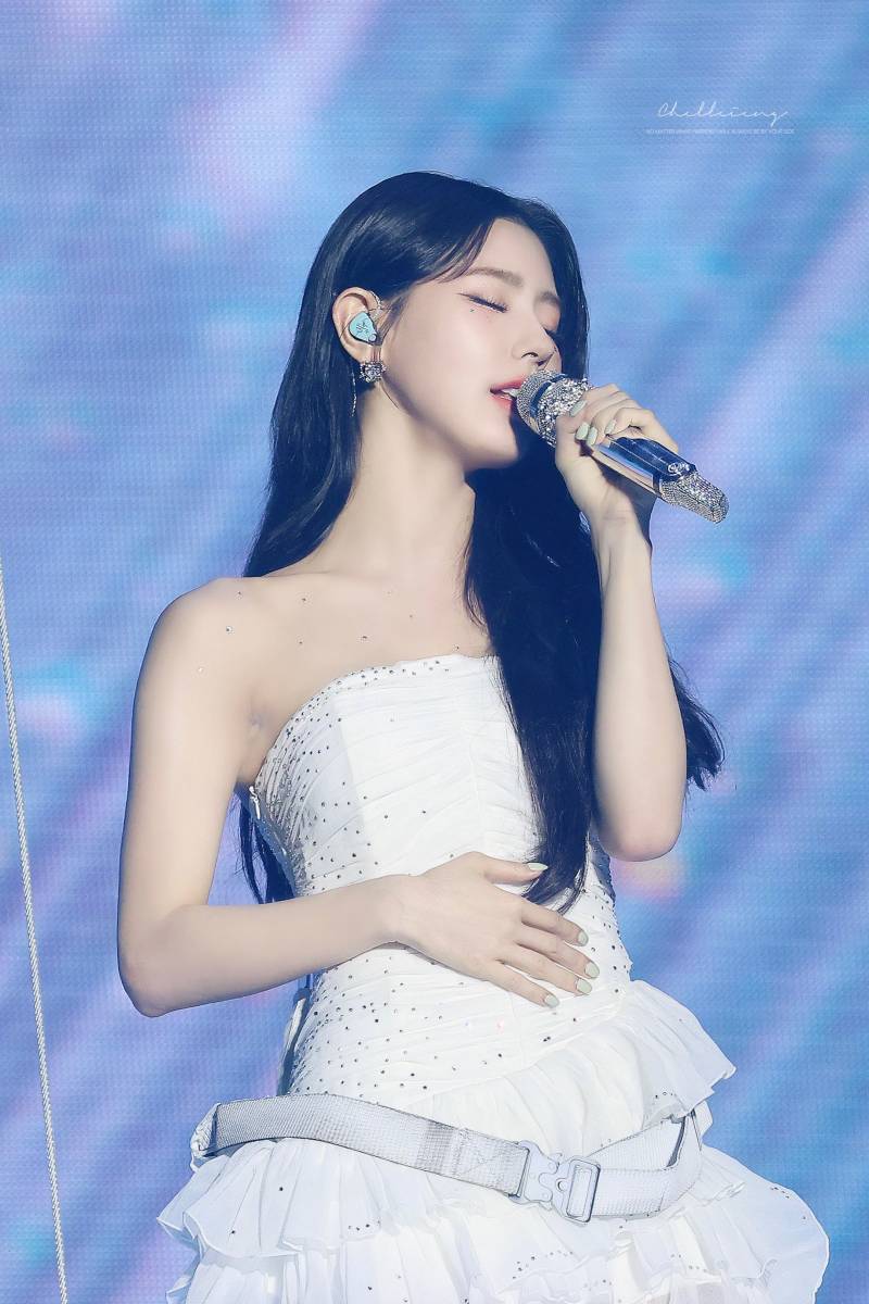 3개월동안 월드투어 돈 모든 나라 언어로 소감 쓴 아이돌.jpg | 인스티즈