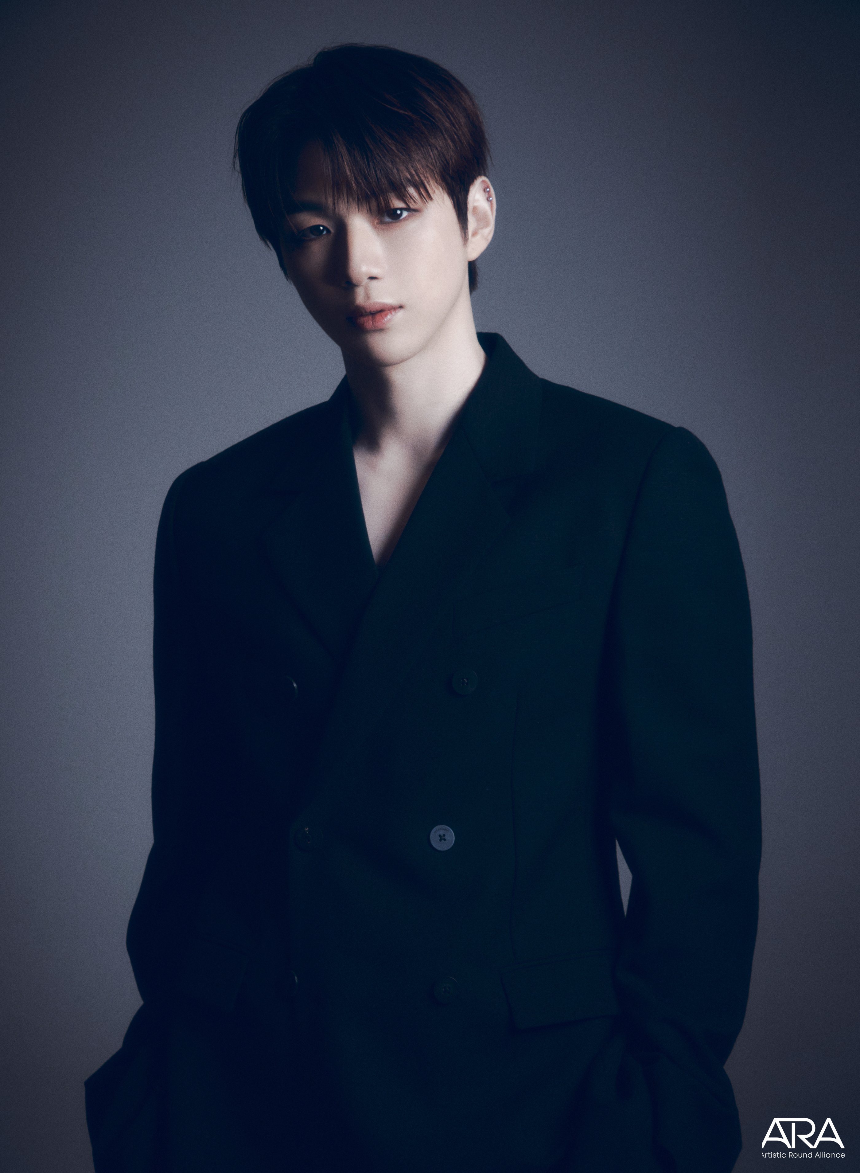 [정보/소식] 강다니엘 새 프로필 사진 | 인스티즈