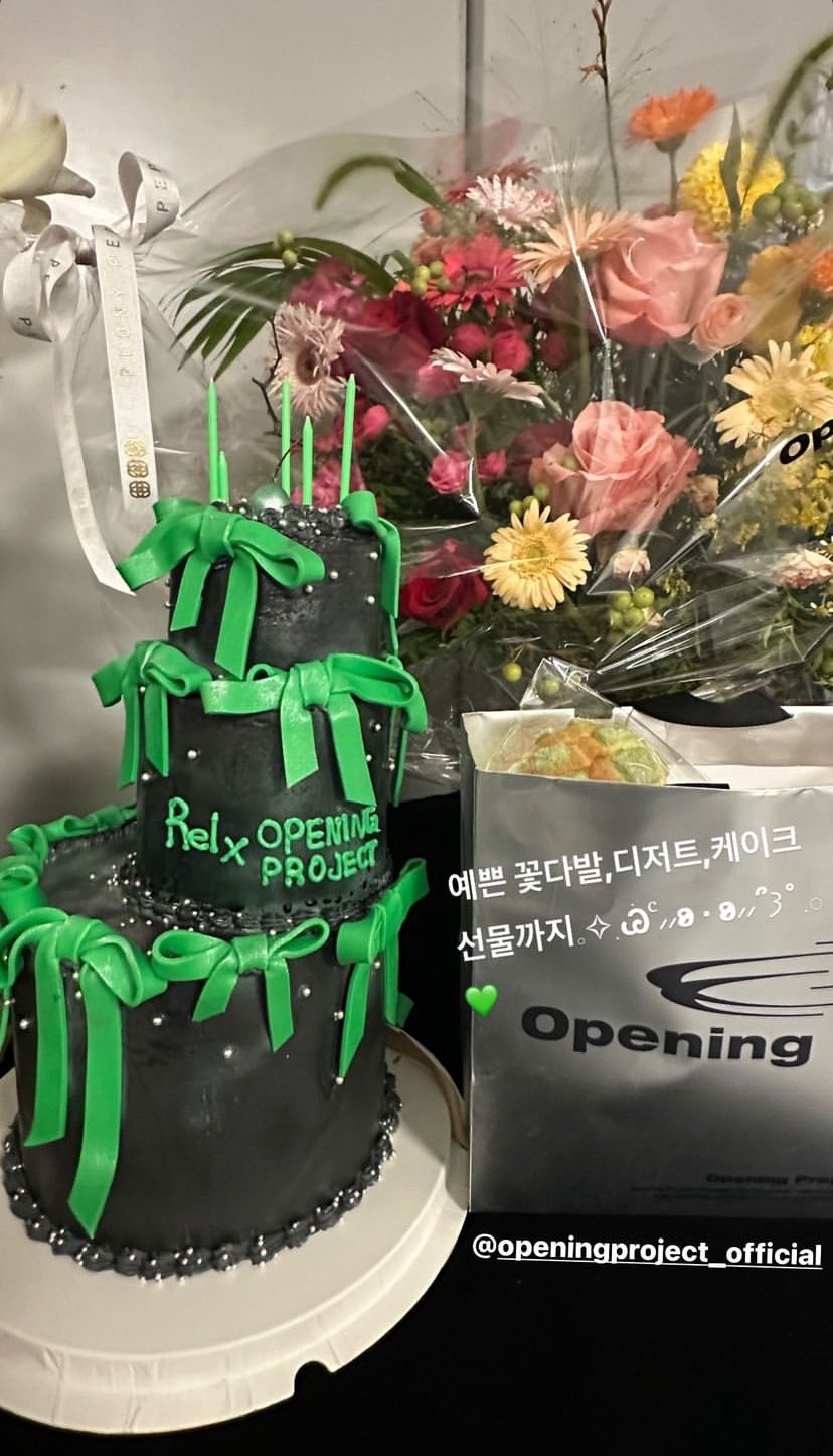 [잡담] 레이 오프닝 프로젝트 옷 요즘 엄청 자주입긴 했는데 | 인스티즈