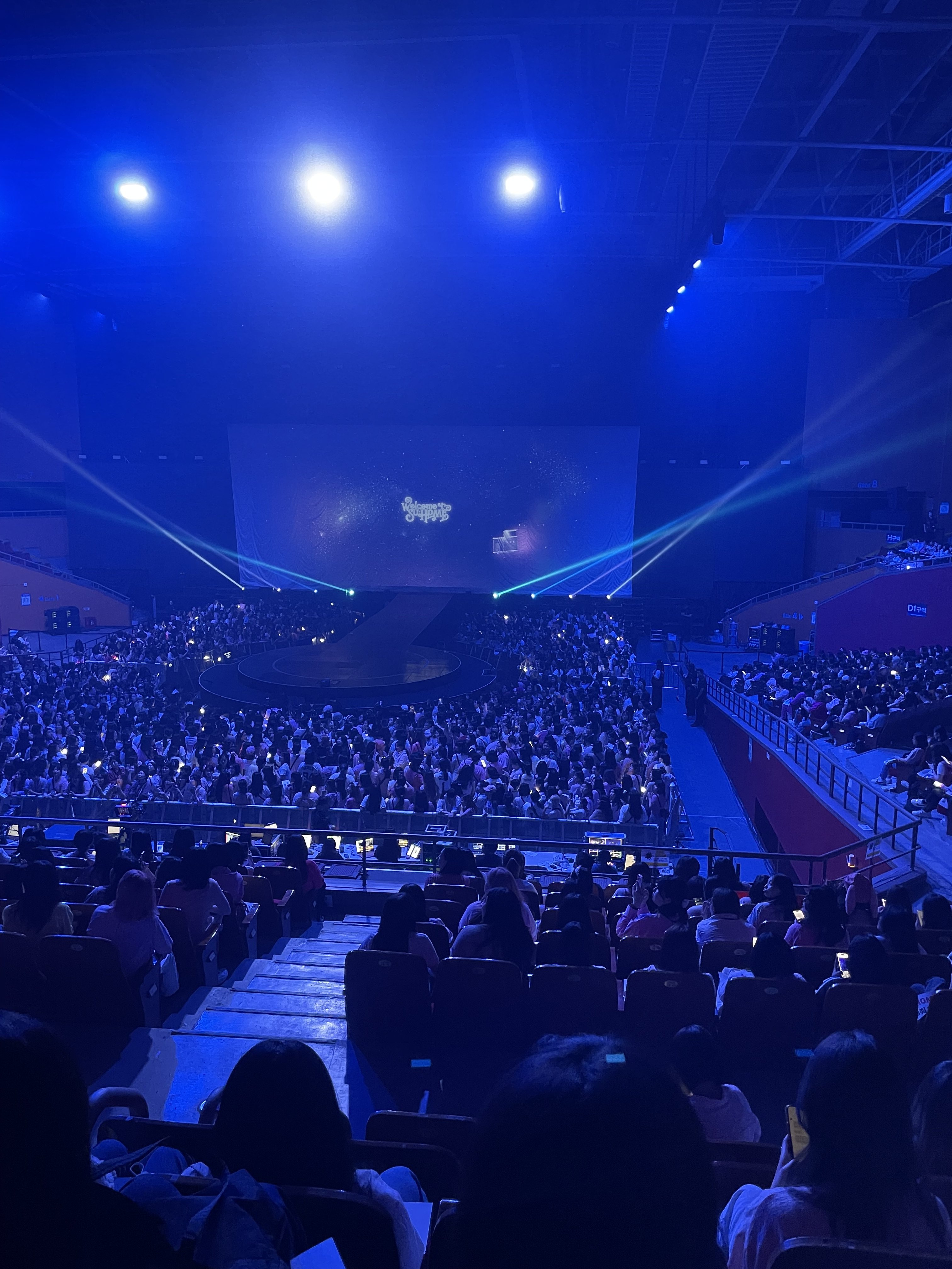 [잡담] 올해 콘서트 다녀온 시야짤 공유 (체조경기장, 인스파이어 아레나, 올림픽홀, 체조경기장) | 인스티즈