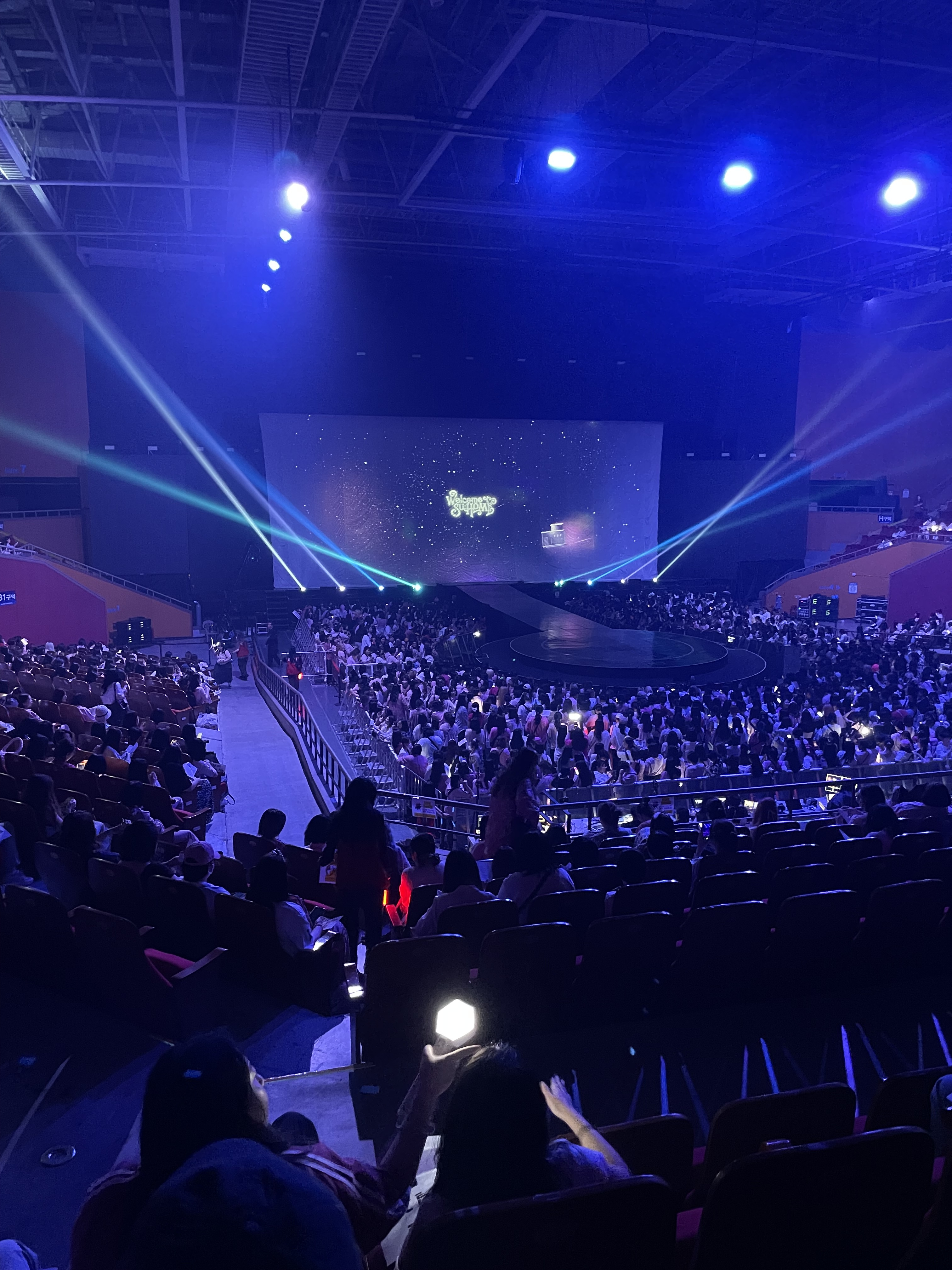 [잡담] 올해 콘서트 다녀온 시야짤 공유 (체조경기장, 인스파이어 아레나, 올림픽홀, 체조경기장) | 인스티즈