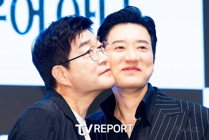 손현주 김명민 포토타임 볼뽀뽀 | 인스티즈