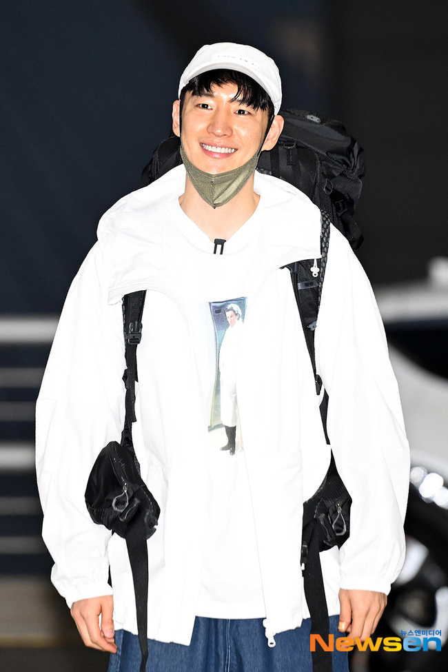 예능 촬영 차 핀란드로 출국한 이제훈 이동휘 곽동연 차은우.jpg | 인스티즈