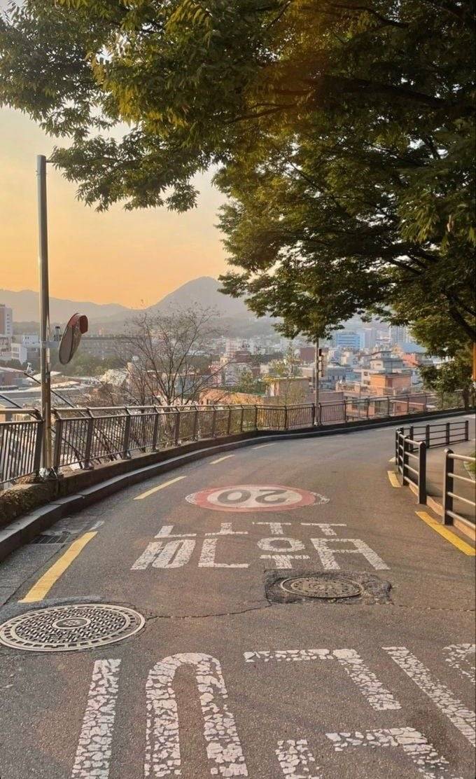 현재 해외에서 한국감성이라고 퍼지는 사진.JPG | 인스티즈