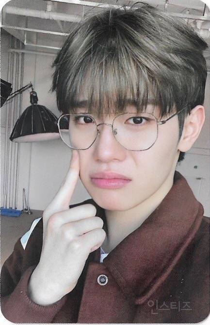 어느 남돌이 공식 스케쥴마다 필수로 한다는 "이것" | 인스티즈