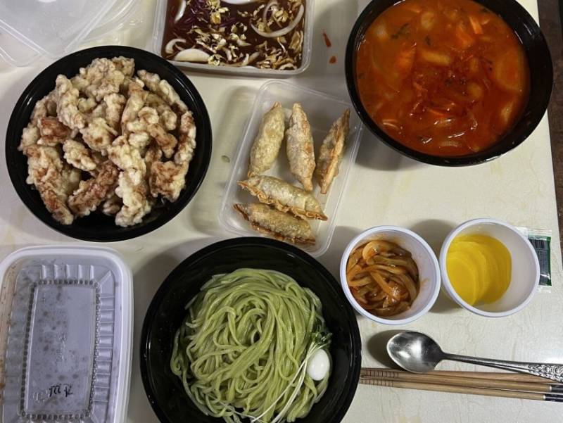 [잡담] 이거 다 먹으면 500만원 줄게 할?말? | 인스티즈