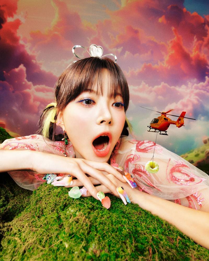 포토샵 문제같다는 르세라핌 컴백 컨셉포토.JPG | 인스티즈