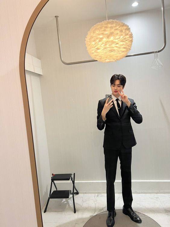 인간 탕후루 만들어주는 187cm 남돌 | 인스티즈