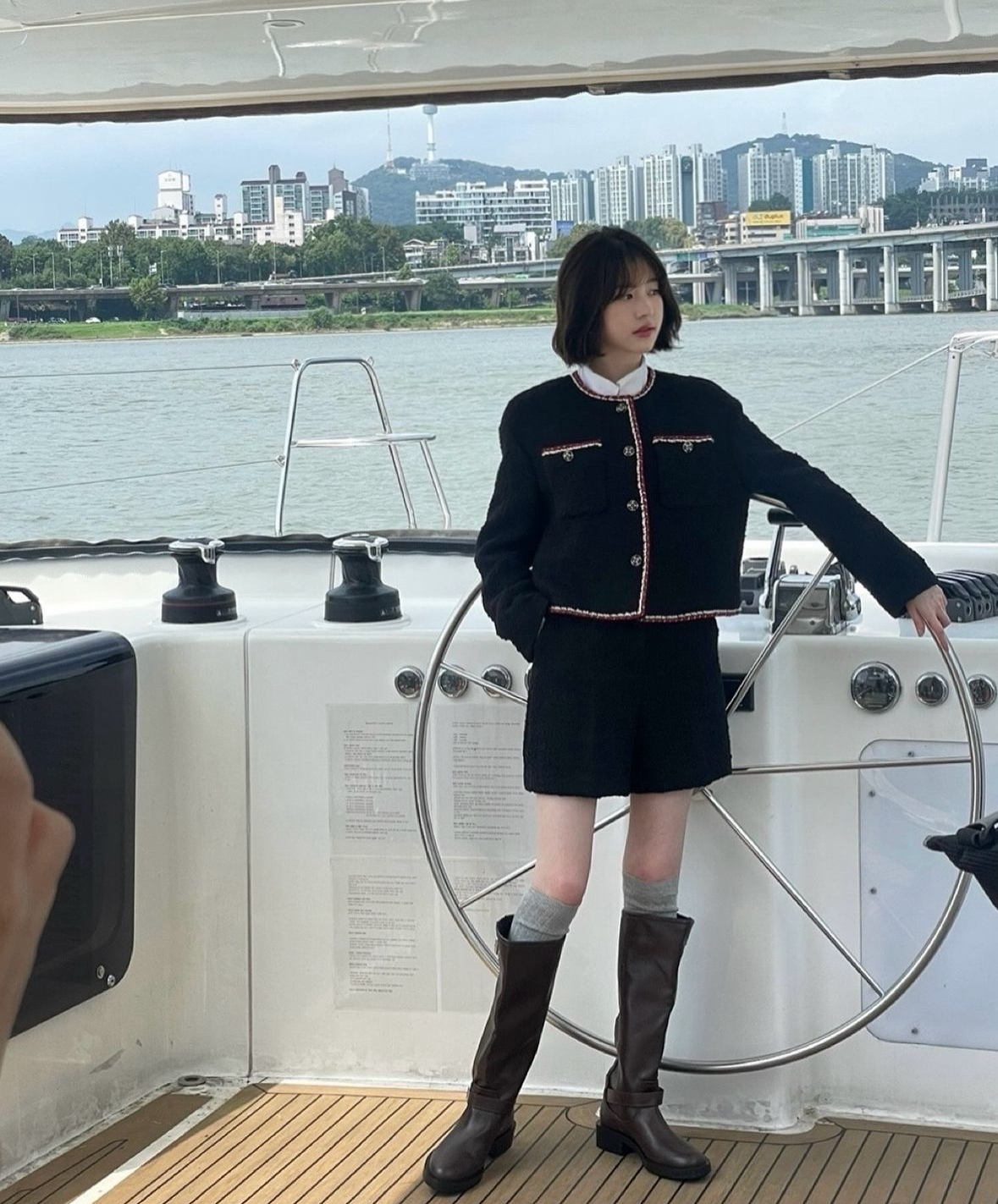 [잡담] 장다아 이거 ㄹㅇ 동생 얼굴 보이지 않아? | 인스티즈