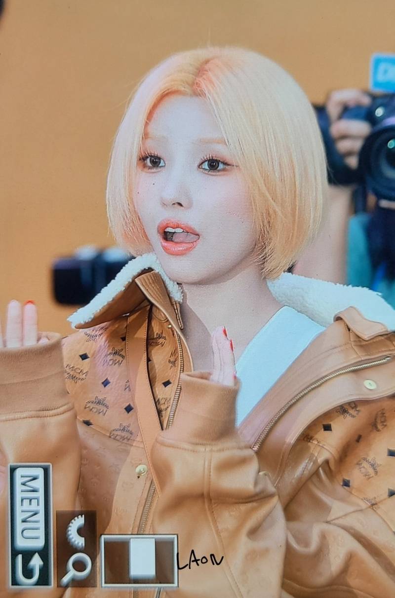 오늘자 헤메코 찰떡인 것 같은 mcm 행사 전소연.jpg | 인스티즈