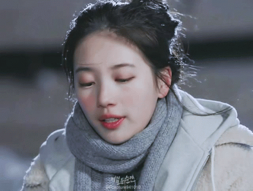 [잡담] 이때 수지는 진짜 me친 미모 같다 .. ❄️ | 인스티즈