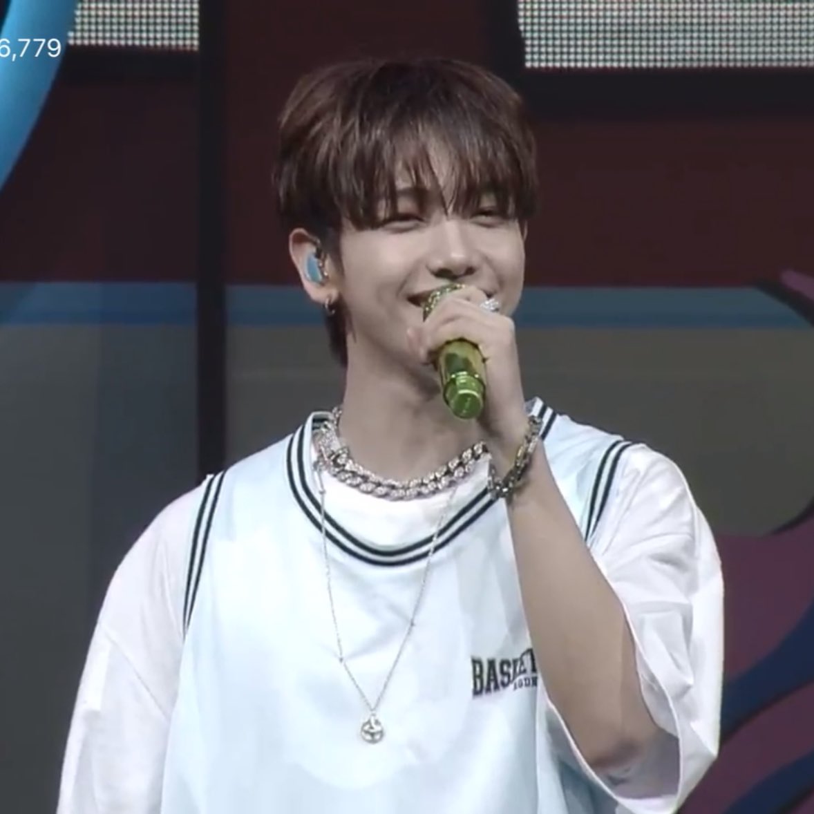 [잡담] 명재현ㅋㅋㅋㅋ왤케 개죽이처럼 생김?ㅋㅋㅋㅋㅋㅋㅋ | 인스티즈
