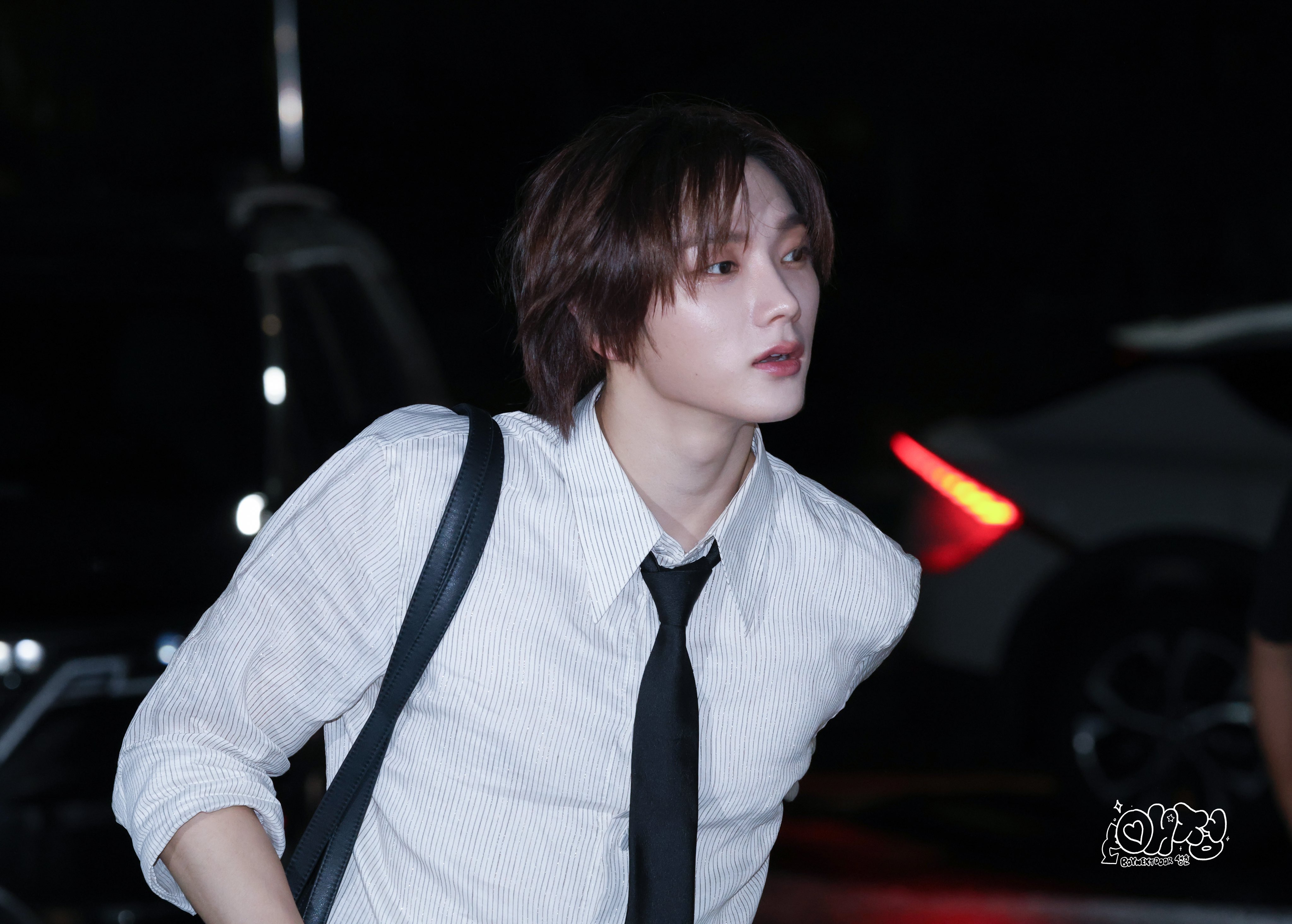 [잡담] 평생 흰 셔츠만 입었으면 조켄네 | 인스티즈