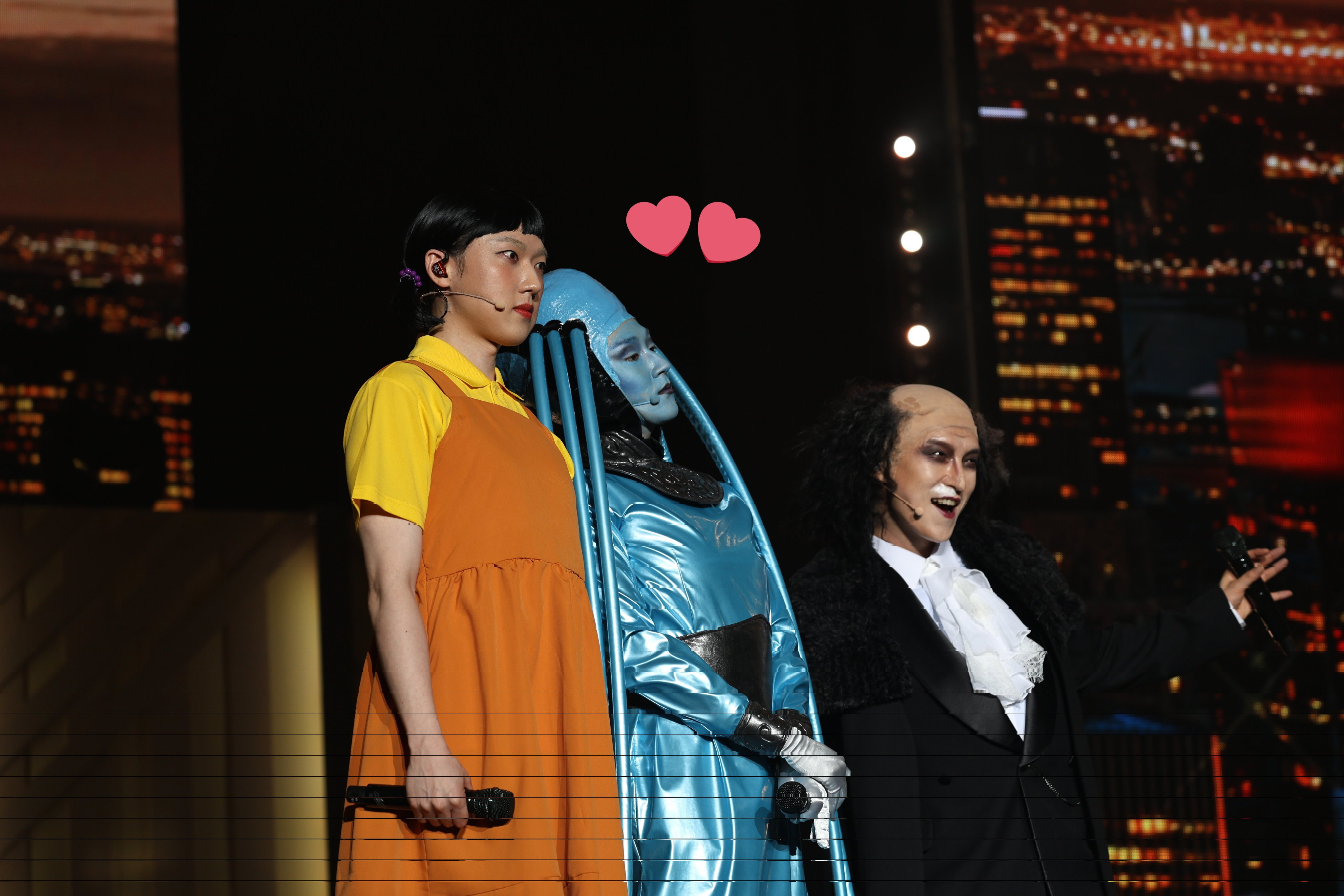 팬들도 적응 안 된다는 온도 차이.jpg | 인스티즈
