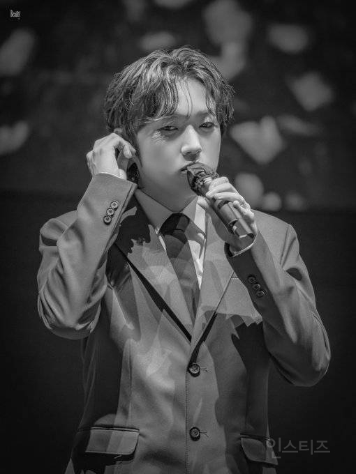 팬들도 적응 안 된다는 온도 차이.jpg | 인스티즈