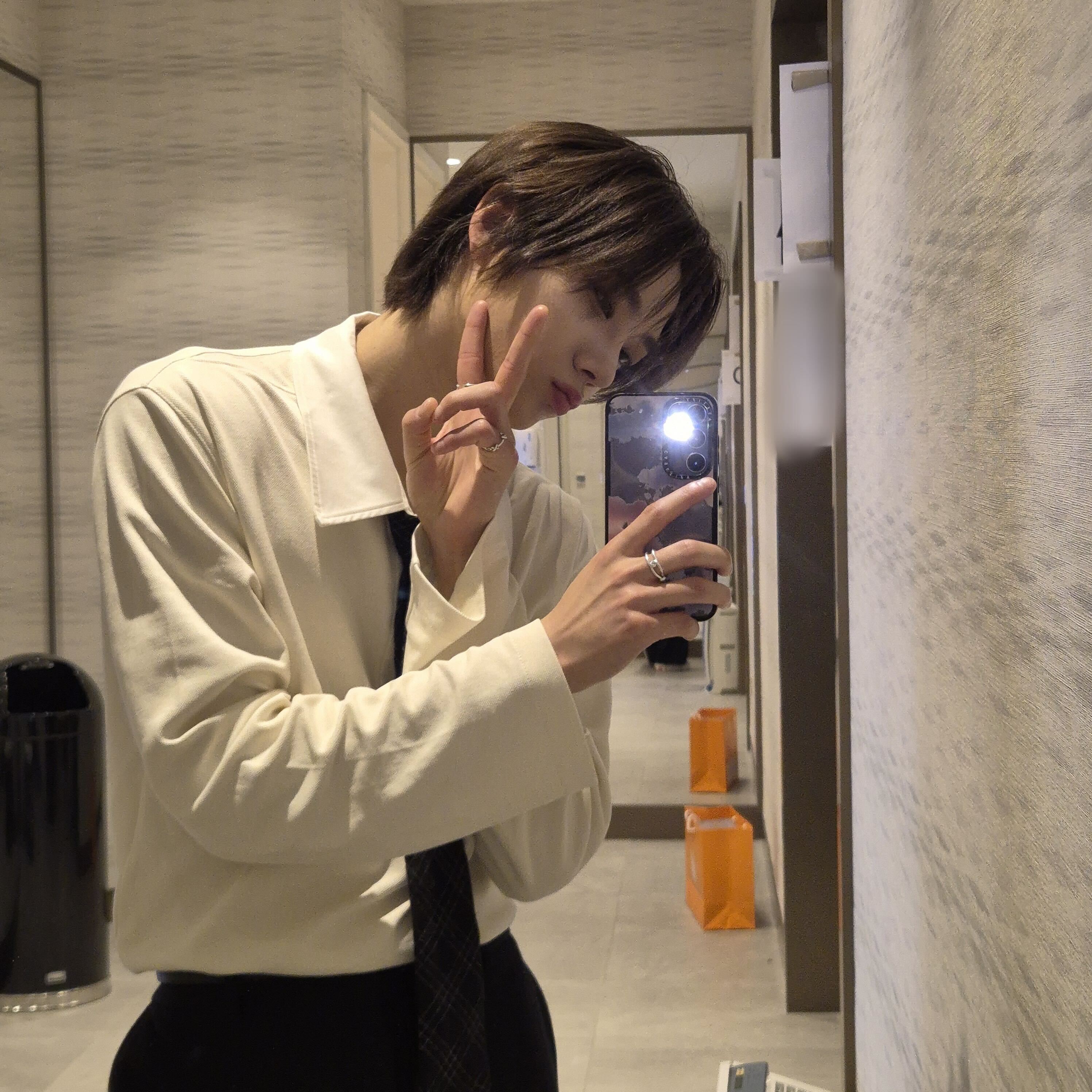 [잡담] 평생 흰 셔츠만 입었으면 조켄네 | 인스티즈