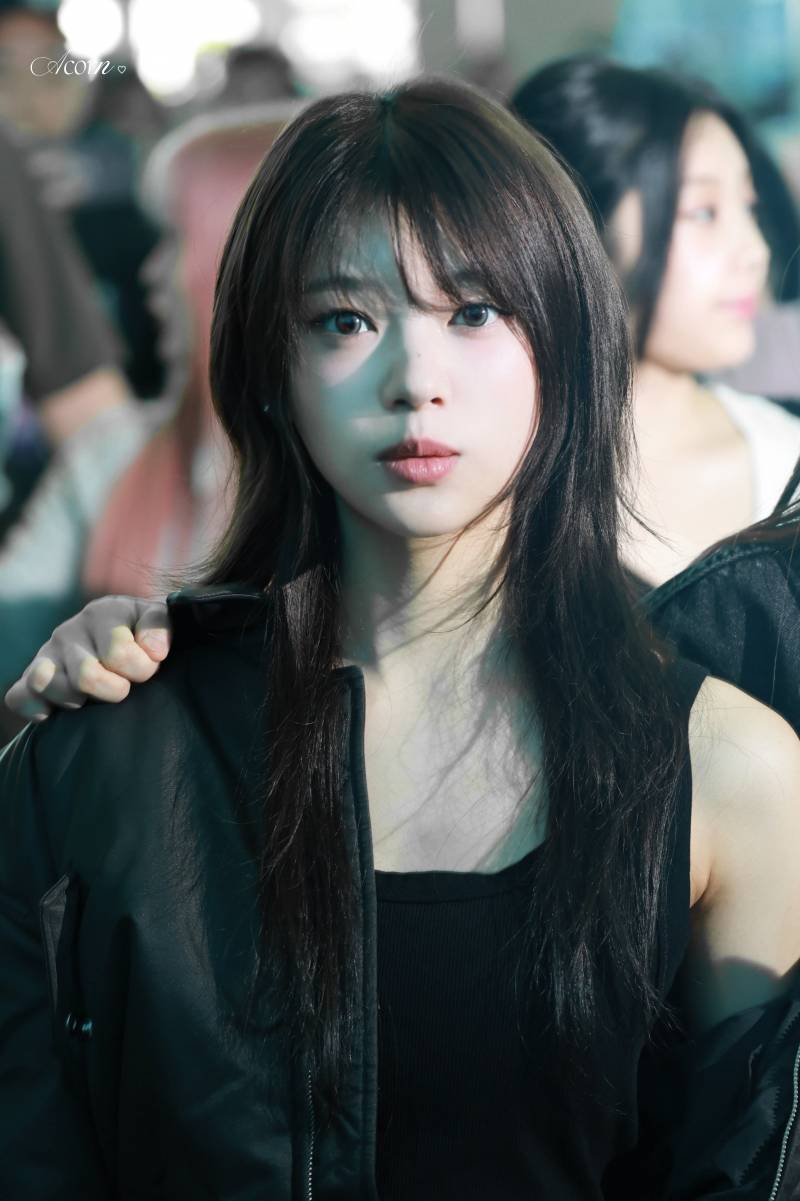 팬들한테 반응 좋았던 아일릿 모카 파리 반전 비주얼 | 인스티즈