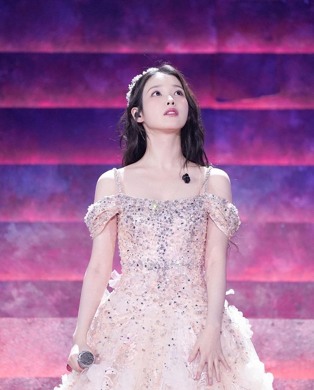 [잡담] 아이유 음악영화 주인공 실존인물 같다 | 인스티즈