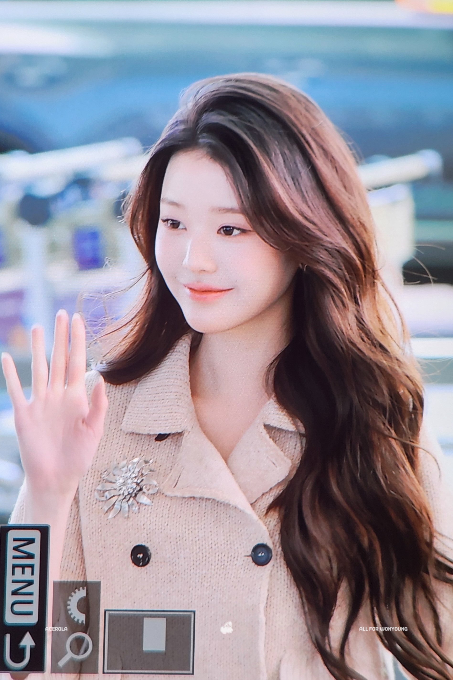 [정보/소식] 아이브 장원영 미우미우 패션위크 참석 출국 사진 | 인스티즈