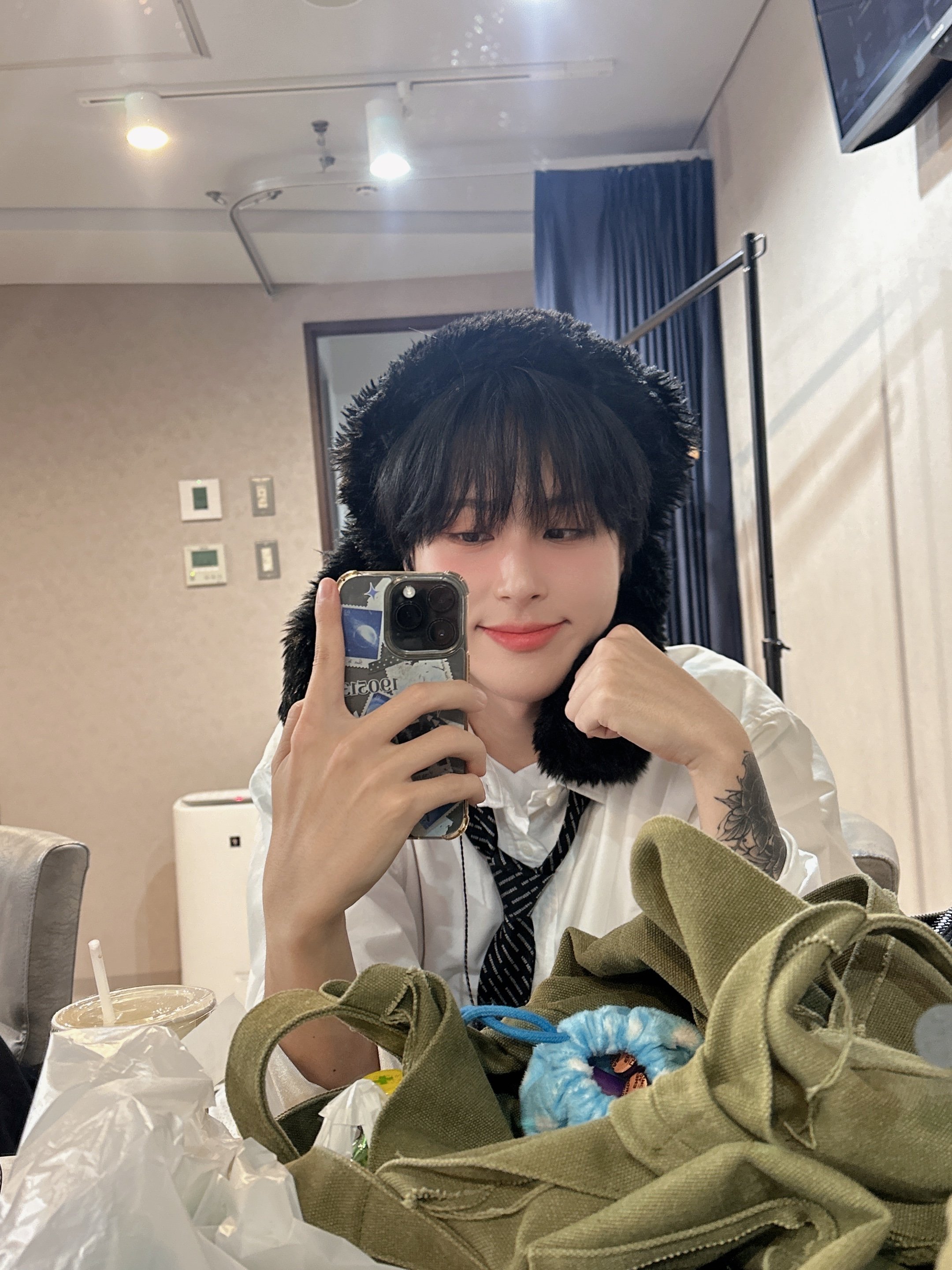 [잡담] 내 본진 해투 갔는데 현지 씨큐 실환가ㅋㅋㅋㅋㅋㅋㅋㅋ | 인스티즈