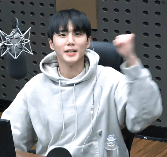 [잡담] 영케이 쌩얼일 때 왜케 설렘??? | 인스티즈