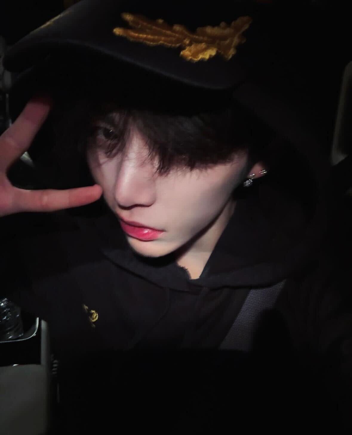 [잡담] 한태산 진짜 좋다고 개잘생겼다고 진짜 느좋남이라고 | 인스티즈