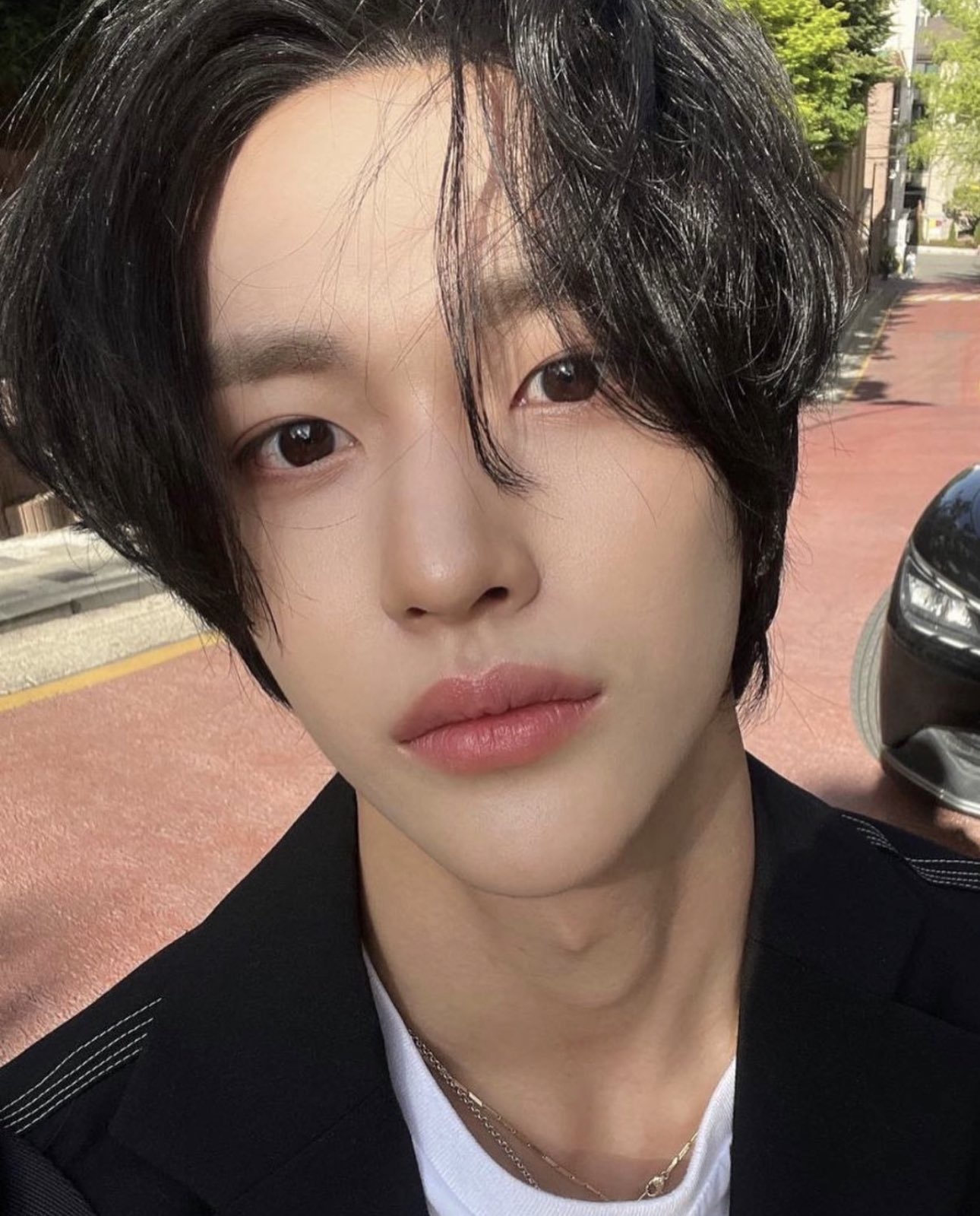 [잡담] 나 원빈이 데뷔 전 셀카로 유명한 사진은 뭔가 | 인스티즈