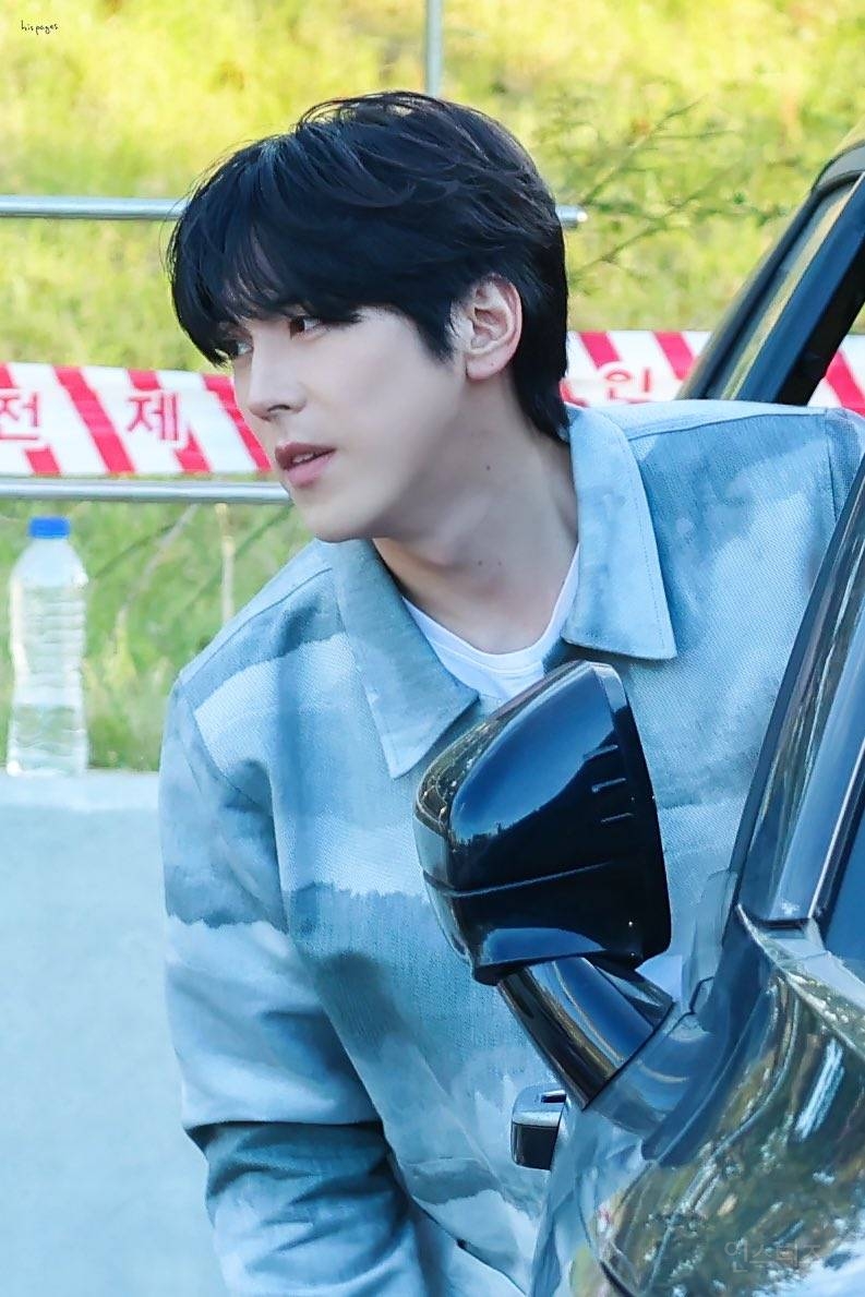 요즘 미모 물오른 싱어송 라이터.jpg | 인스티즈