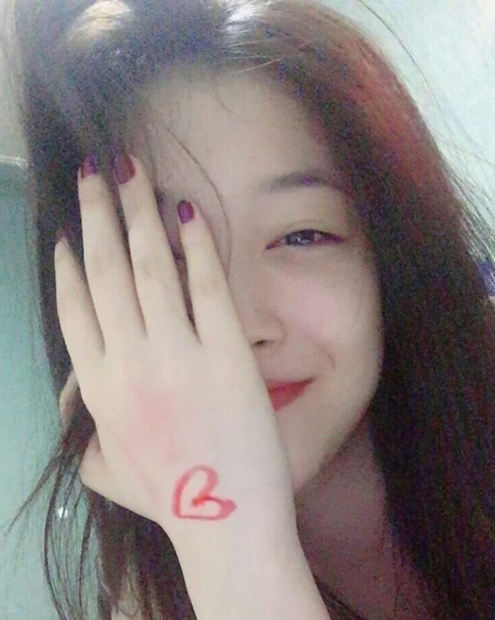 [잡담] 설리 진짜 너무 이쁘다 | 인스티즈