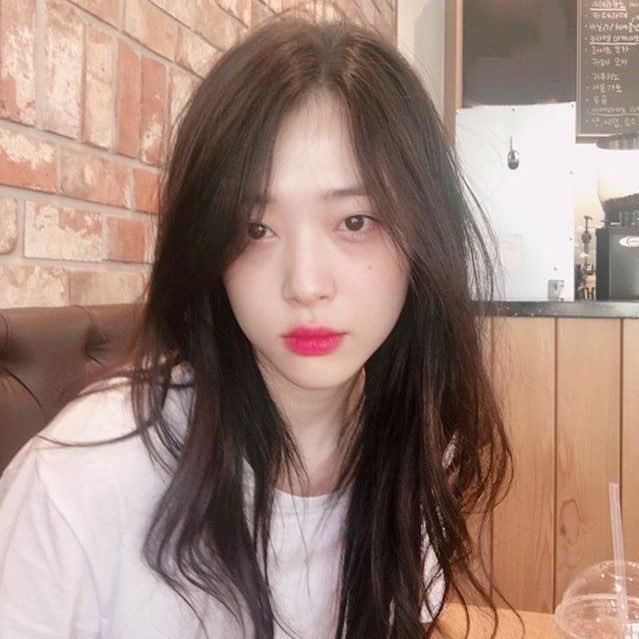 [잡담] 설리 진짜 너무 이쁘다 | 인스티즈