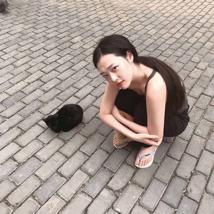 [잡담] 설리 진짜 너무 이쁘다 | 인스티즈