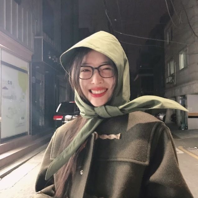 [잡담] 설리 진짜 너무 이쁘다 | 인스티즈