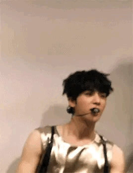 [잡담] 기안장 방탄 진 어깨 폴더 따로 있는데 | 인스티즈
