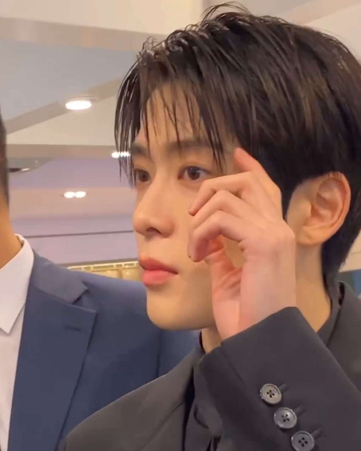 [잡담] 엔재현 오히려 이런거보고 ㄹㅇ 개잘생겼구나..를 느낌 | 인스티즈