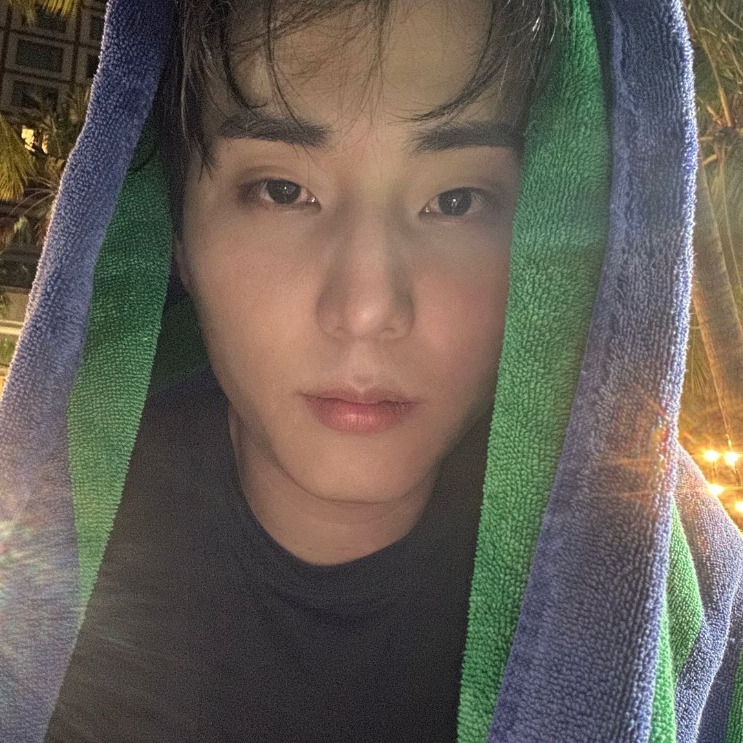 [잡담] 영케이 인스스 셀카 단짠단짠 너무 재밌음 | 인스티즈