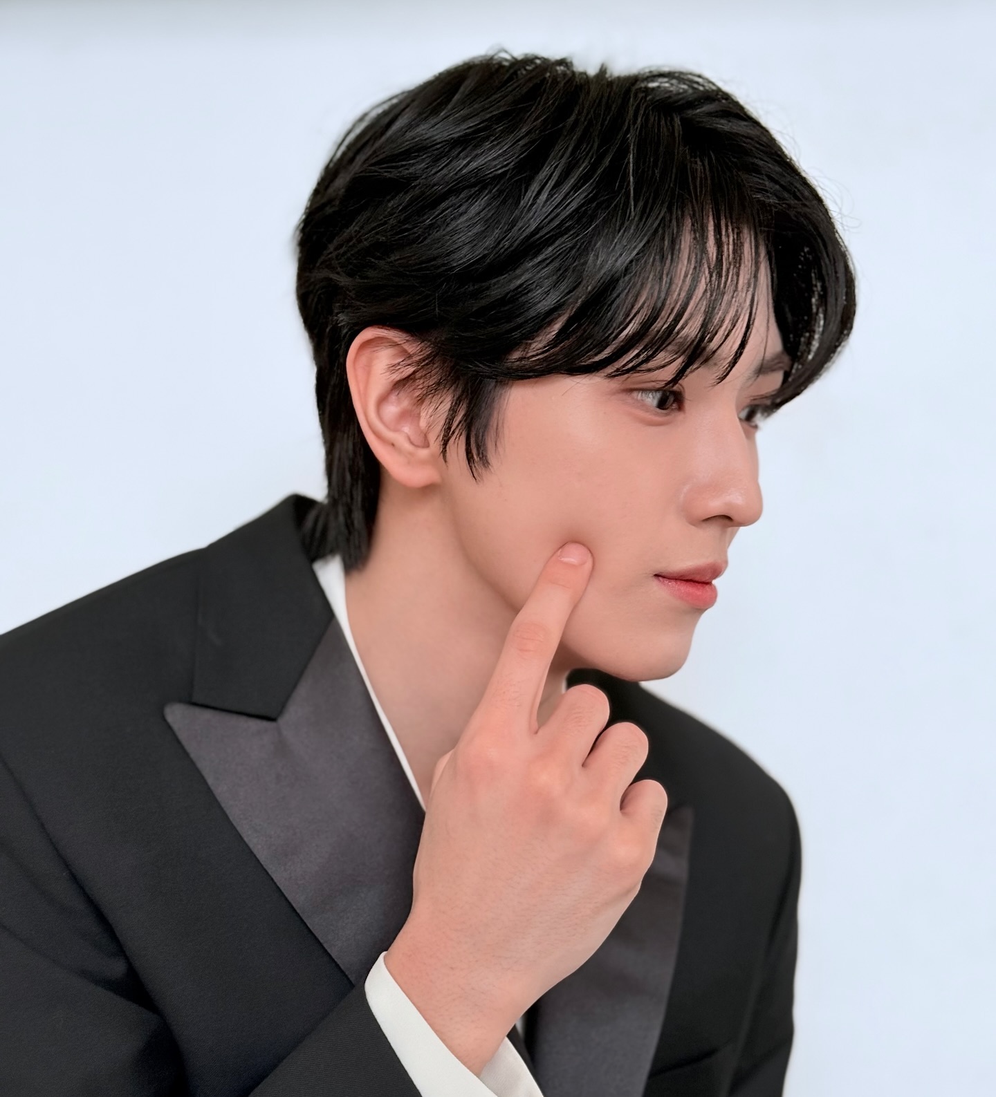 [잡담] 빨간 뿔테 초등학생 무시하면 안 되는 이유 | 인스티즈
